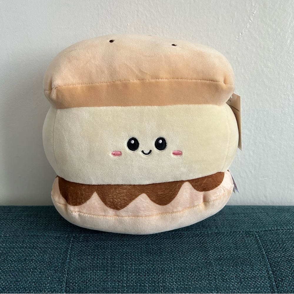 NWT S’mores Smoochy Pals